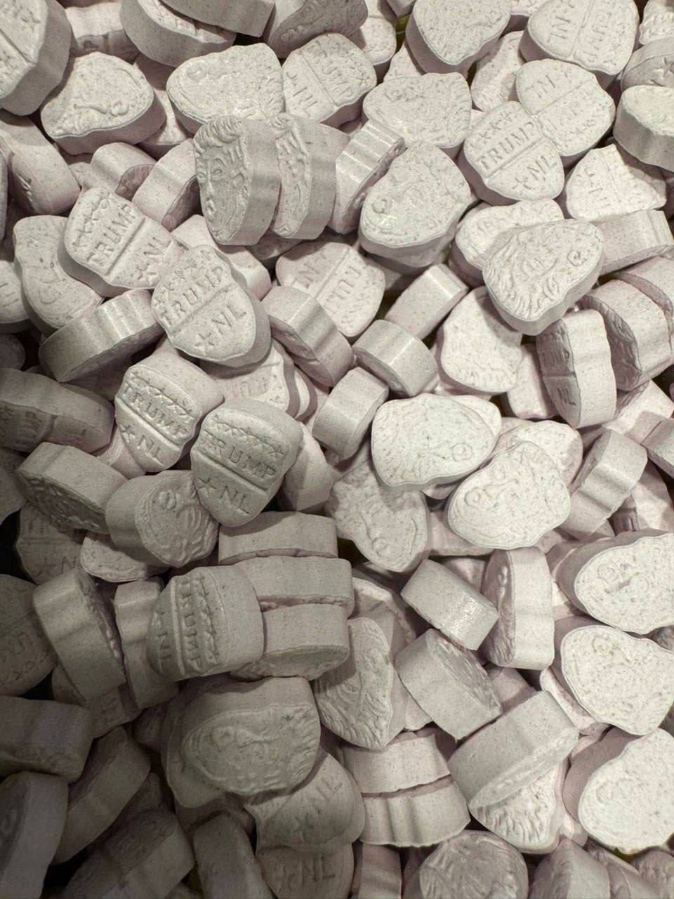 24 ecstacy pills (mdma) 24 ecstacy pills (mdma)